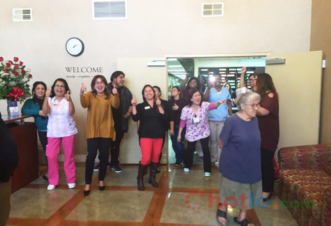 ăn mừng tr&uacute;ng xổ số hụt