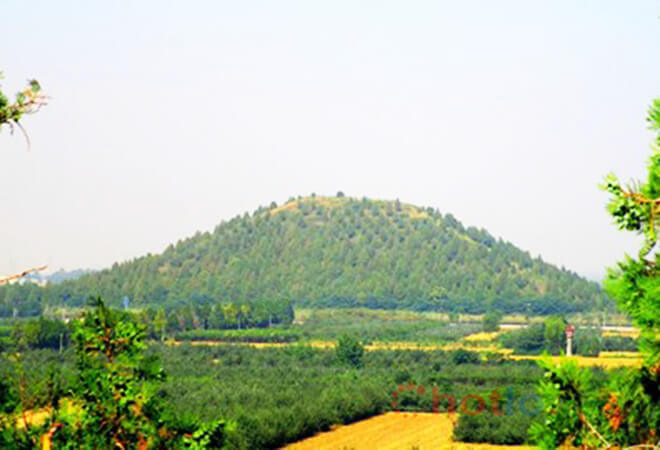 b&iacute; mật lăng mộ kim tự th&aacute;p ở Trung Quốc