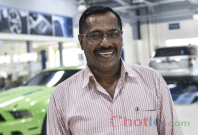 tho&aacute;t khỏi tai nạn m&aacute;y bay v&agrave; tr&uacute;ng số