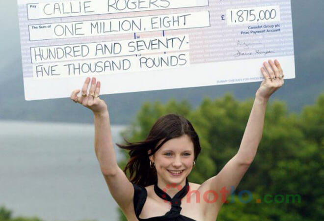 tr&uacute;ng soi cầu xổ số cuối c&ugrave;ng phải l&agrave;m y t&aacute; trả nợ