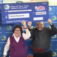 Thầy giáo về hưu trúng soi cầu xổ số 7000 tỷ đồng