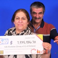 Bà nội trợ trúng soi cầu xổ số 185 tỷ đồng