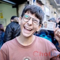 Không đủ tuổi để đi lĩnh tiền thưởng trúng soi cầu xổ số